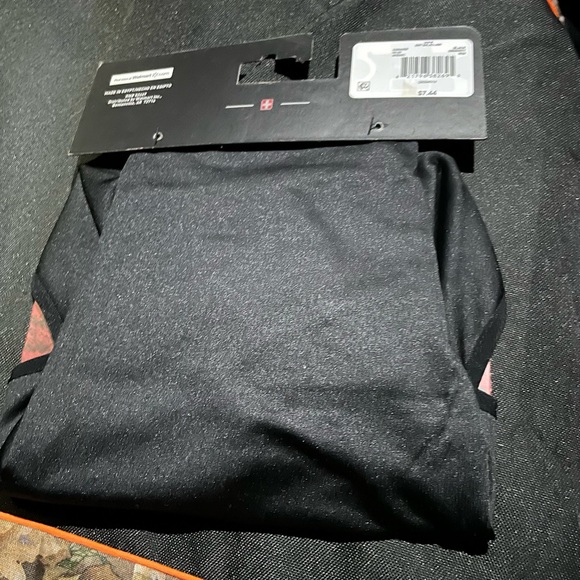 Black Almost Full Head Cover - Picture 3 of 4